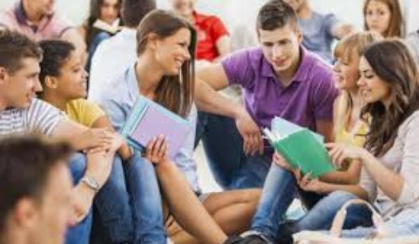 In che modo la creatività e il supporto sociale influenzano la resilienza degli studenti universitari delMediterraneo? Uno studio transnazionale nel periodo post-pandemia