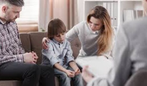 Disagio psicologico paterno e materno e comportamenti a rischio per la salute degli adolescenti: i periodi sensibili