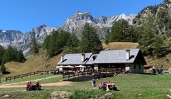 Il rientro a scuola o al lavoro dopo e vacanze