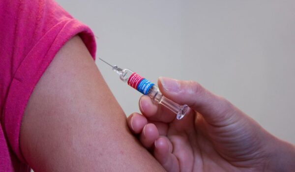 Il Vaccino MenACWY ha ridotto l’incidenza di malattia meningococcica negli adolescenti e giovani adultinegli USA