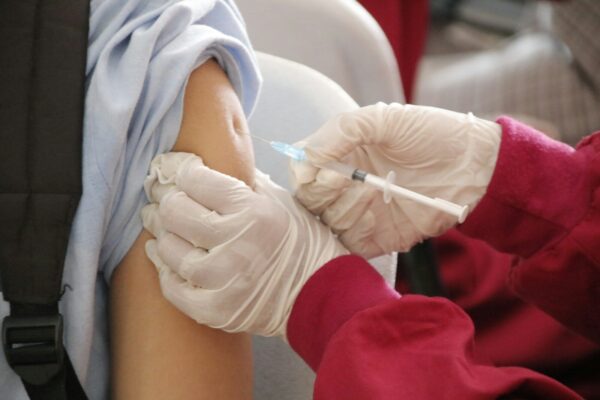 Perché fare il vaccino anti Papillomavirus agli adolescenti?