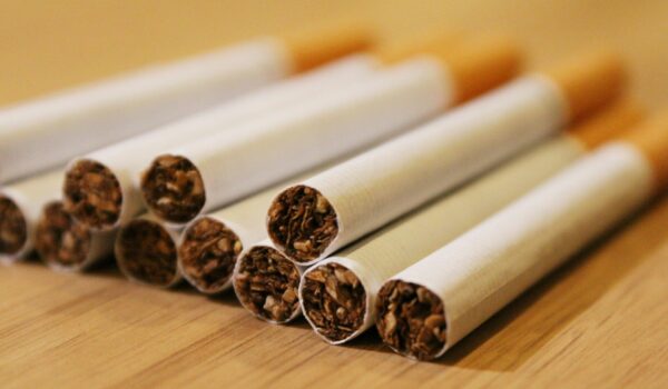 1 Europeo su 6 consuma quotidianamente tabacco o prodotti correlati